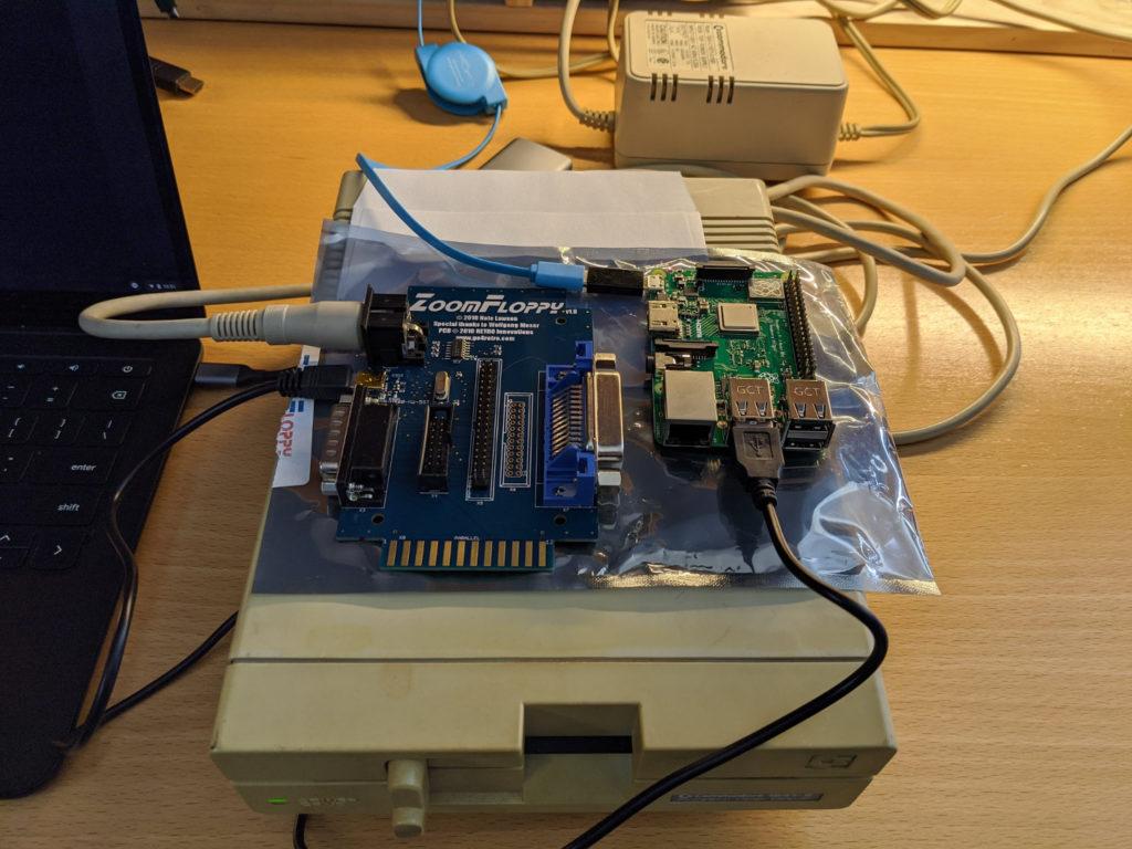 ZoomFloppy connected to the Commodore 1541 floppy drive